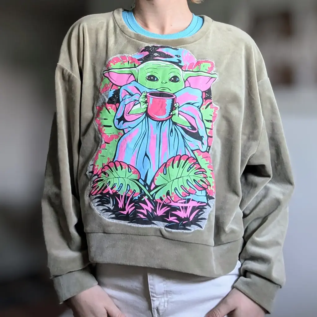 Baby Green Alien Soft Crewneck Sweater Shirt